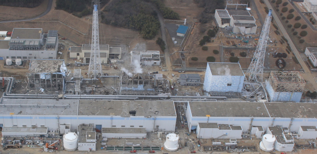 Hi-res aerial photo of Fukushima No.1 nuclear power plant -- 